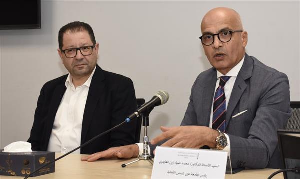 جامعة عين شمس الأهلية تكرّم أوائل برامجها الأكاديمية الأربعة