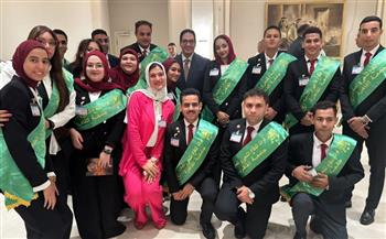   رئيس جامعة القاهرة وطلابها يشهدون ندوة القوات المسلحة بحضور الرئيس السيسي