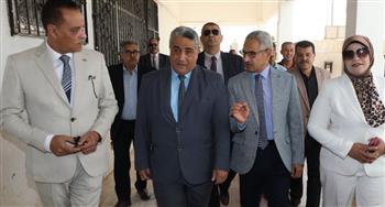   محافظ بني سويف يوجّه بتعميم فعاليات العصا البيضاء في المدارس