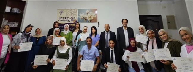 دينا محسن تعلن توزيع الجوائز على المتدربين في ختام ورشة «مهارات العمل المحلي»