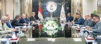 "جمبلاط": تكثيف الجهود وتذليل المعوقات لتسريع معدلات تنفيذ مشروعات «حياة كريمة»