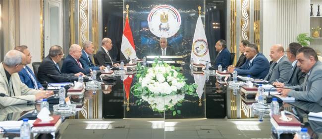 "جمبلاط": تكثيف الجهود وتذليل المعوقات لتسريع معدلات تنفيذ مشروعات «حياة كريمة»