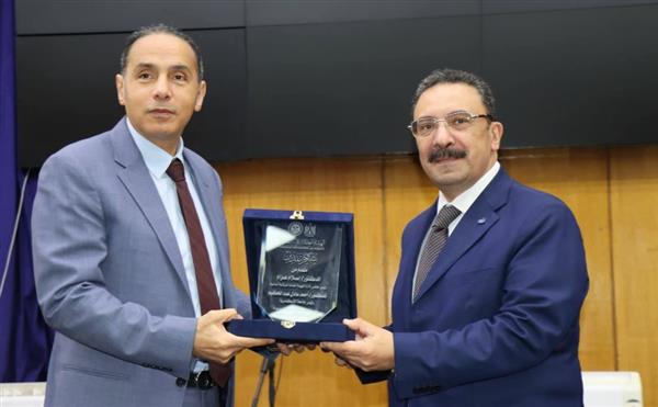 جامعة الإسكندرية تستضيف ندوة موسعة للتعريف باختصاصات الهيئة العامة للرقابة المالية