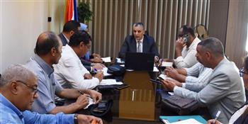   محافظ أسوان يطلق قوافل طبية مجانية بكوم أمبو وإدفو