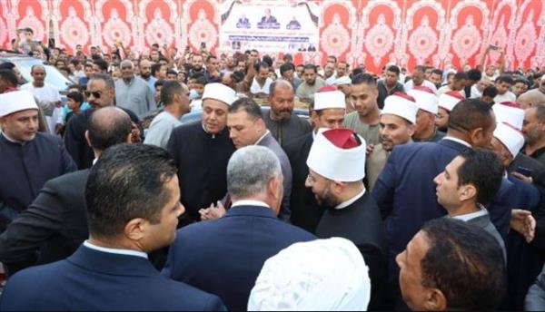 العيد القومي للإسماعيلية.. وزير الأوقاف ومفتي الجمهورية يشاركان أبناء المحافظة احتفالاتهم