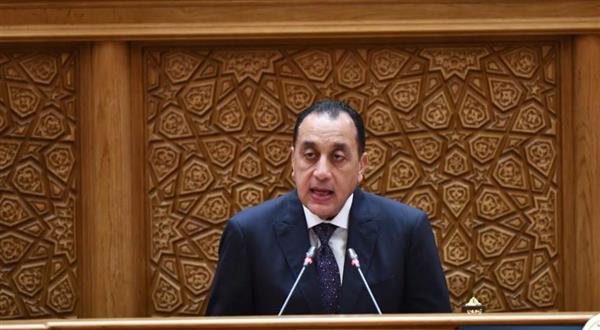 رئيس الوزراء يهنئ النواب بدور الانعقاد الجديد