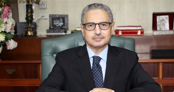 محافظ بني سويف يناقش نتائج 114 زيارة رقابية