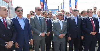   محافظ الجيزة يطلق قافلة سلع غذائية للأسر الأولى بالرعاية