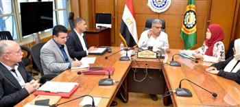   محافظ الدقهلية يختبر المتقدمين لوظائف نواب رؤساء المدن والأحياء