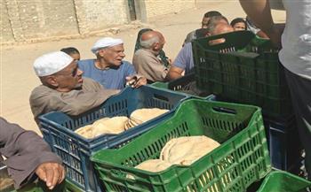 محافظ السويس يتابع توفير الخبز المدعم تيسيرآ على المواطنين