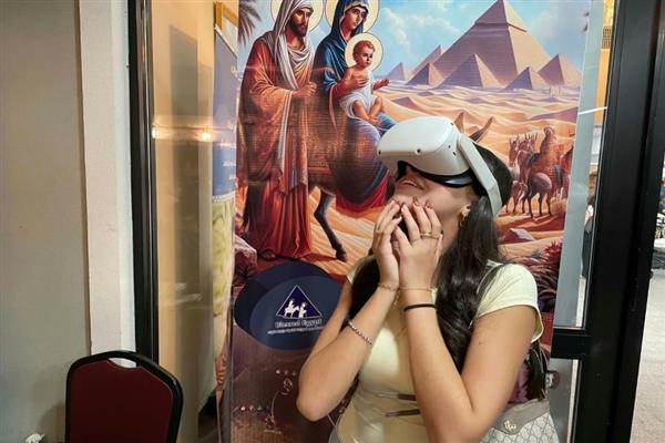 بتقنية VR و8 لغات.. مشروع مسار العائلة المقدسة يخطف الأنظار في مهرجان مارمينا بأمريكا