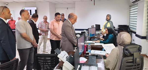الشرقية.. وزير الكهرباء يتفقد قطاع شبكات المدن الجديدة بالعاشر من رمضان