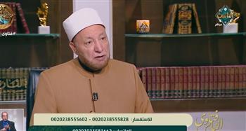 ما حكم تقبيل وجه المتوفي بعد تكفينه ؟.. أمين الفتوى يوضح