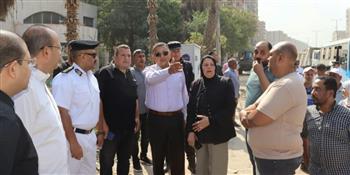   محافظ القليوبية يشهد حملة مكبرة لإزالة الإشغالات بشارع 15 مايو بشرق شبرا الخيمة