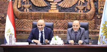   وزير التعليم يوجه بسرعة ضبط وانتظام الدراسة بمدارس الغربية