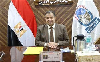   رئيس جامعة قنا يشيد بدعم التعليم العالي لتطوير الجامعة
