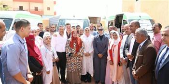   محافظ الوادي الجديد تتابع أعمال القافلة الطبية المجانية بمستشفى بلاط المركزي