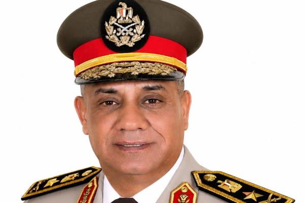 محافظ سوهاج يهنئ وزير الدفاع بمناسبة الذكرى الـ " 53 " لانتصارات أكتوبر المجيدة
