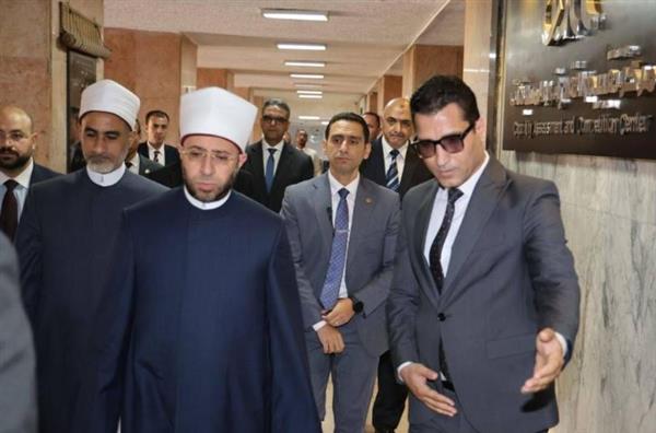 وزير الأوقاف يتفقد مركز تقييم القدرات والمسابقات بالجهاز المركزي للتنظيم والإدارة