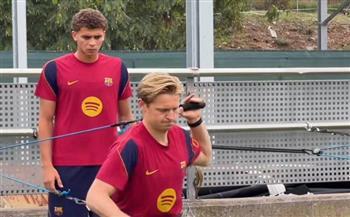 حمزة عبد الكريم يعود لتدريبات برشلونة بعد تألقه مع منتخب مصر