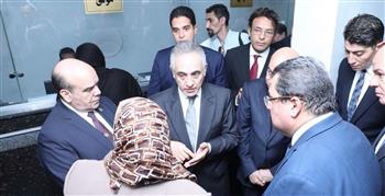   وزير العدل يفاجئ محكمتي جنوب الجيزة والقاهرة بجولة تفقدية