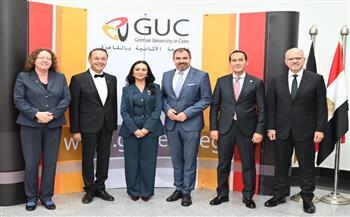 وزير الدولة بالخارجية الألمانية: خريجو "GUC" جسر دائم بين مصر وألمانيا