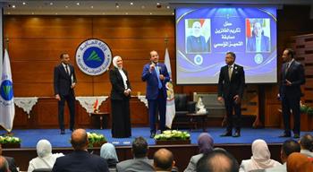   وزير المالية للفائزين فى "التميز المؤسسي بالضرائب": "فخور جدًا بحل مشاكل الممولين"