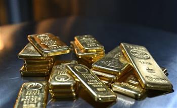 ارتفاع أسعار الذهب بشكل طفيف مع تراجع الدولار.. وترقب الفائدة الأمريكية