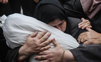   استشهاد امرأة و إصابة عدد من الفلسطينيين بقصف شمال غرب غزة