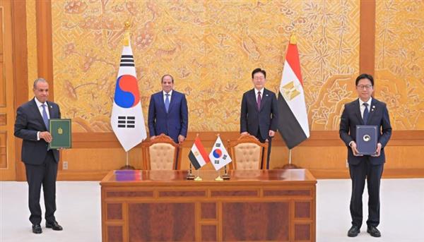 الرئيس السيسي ونظيره الكوري يشهدان التوقيع على اتفاقيات ومذكرات تفاهم
