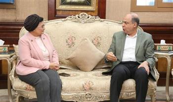   69 ألف زيارة.. محافظ المنيا ونائب وزير الصحة يبحثان نتائج هنتغير علشان ولادنا