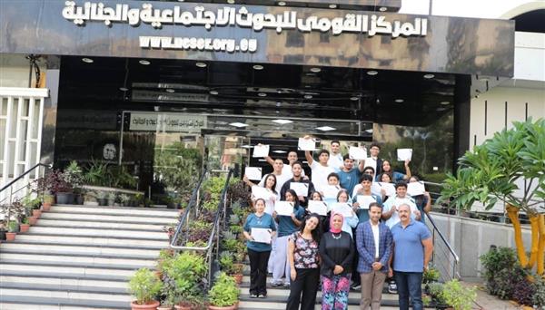 القومي للبحوث الاجتماعية والجنائية يستقبل طلاب مدرسة مصر أمريكان كوليدج في يوم تدريبي