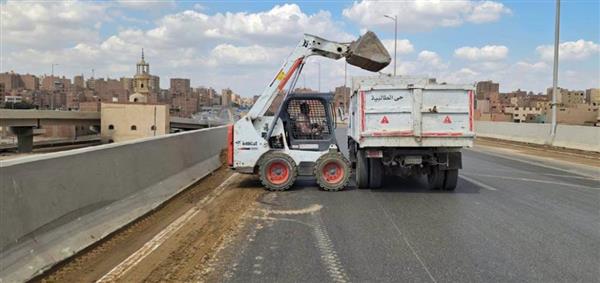 محافظ الجيزة: حملات ميدانية لرفع المخلفات والاستجابة لشكاوى المواطنين