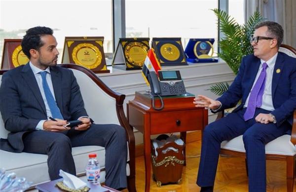 التخطيط تبحث مع «لينكد إن» خريطة المهارات المطلوبة بسوق العمل المصري