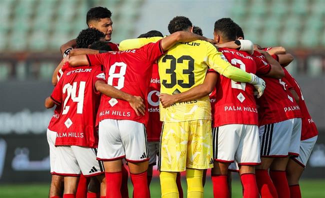 الأهلي يدخل معسكر القمة مبكرًا.. عموتة يرفع درجة الاستعداد لمواجهة الزمالك