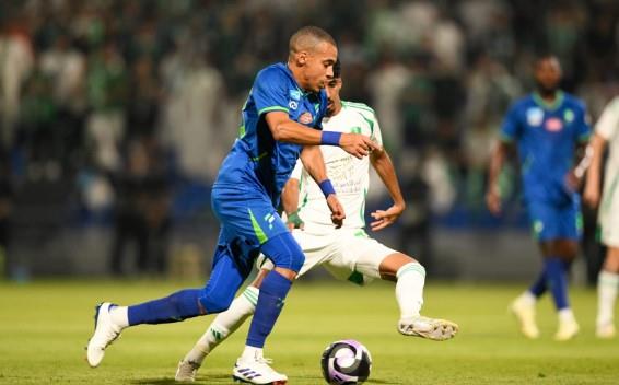 الفتح يطارد انتصاره الأول أمام الأهلي في الدوري السعودي