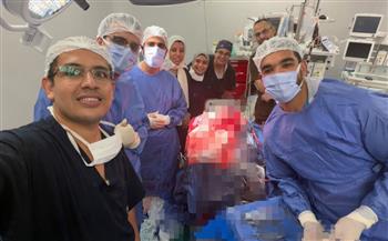   جامعة القاهرة: نجاح أطباء مستشفى طوارئ قصر العيني فى إنقاذ مريض باستخراج مسمار من الجمجمة