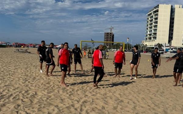 منتخب الكرة الشاطئية يبدأ استعداداته لمواجهة أنجولا في تصفيات أمم أفريقيا