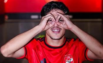   محمود صلاح ينتظم في مران الأهلي استعدادًا لقمة الزمالك