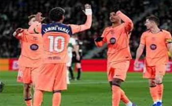   برشلونة يفوز على إلتشي بثلاثية ويعزز صدارته للدوري الإسباني