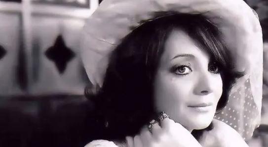 شهيرة في عيد ميلادها.. نجمة تألقت سريعا واختارت طريقا مختلفا في ذروة النجاح
