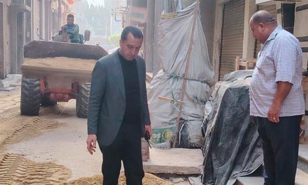 رئيس مدينة منوف يتابع أعمال تطوير البنية التحتية بشارع أبو سامح