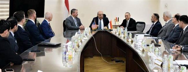 وزير الطيران يستقبل وفد FAA لتعزيز التعاون