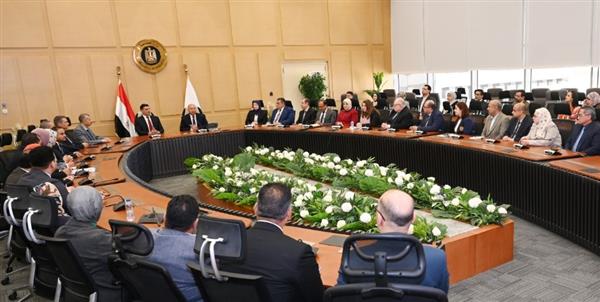 وزير الصناعة: مرحلة جديدة للنهوض بالقطاع وتعزيز تنافسية المنتج المصري عالميًا