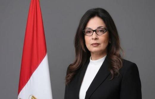 زاهي حواس يهنئ الدكتورة جيهان زكي لتوليها حقيبة الثقافة