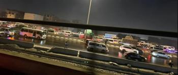 كثافة مرورية بدائري المريوطية صفط بسبب بقع زيت على الطريق