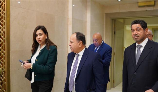 عرض التجربة المصرية للتأمين الصحي الشامل في المؤتمر العربي الدولي في دبي
