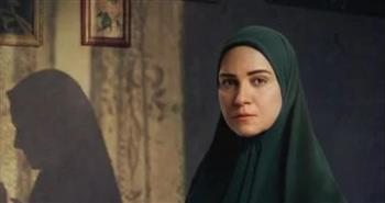 بالحجاب من جديد.. ريهام عبد الغفور تفتح ملف تأخر الإنجاب في "حكاية نرجس"