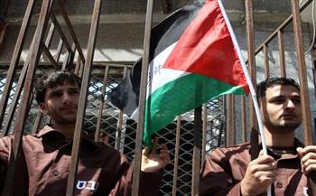   القاهرة الإخبارية تكشف أوضاع الأسرى الفلسطينيين في سجون الاحتلال 