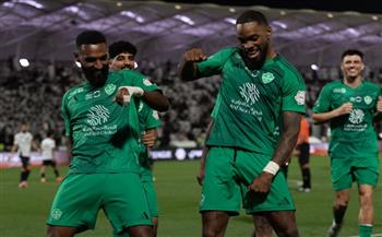   الأهلي يكتسح الشباب بخماسية مثيرة في دوري روشن